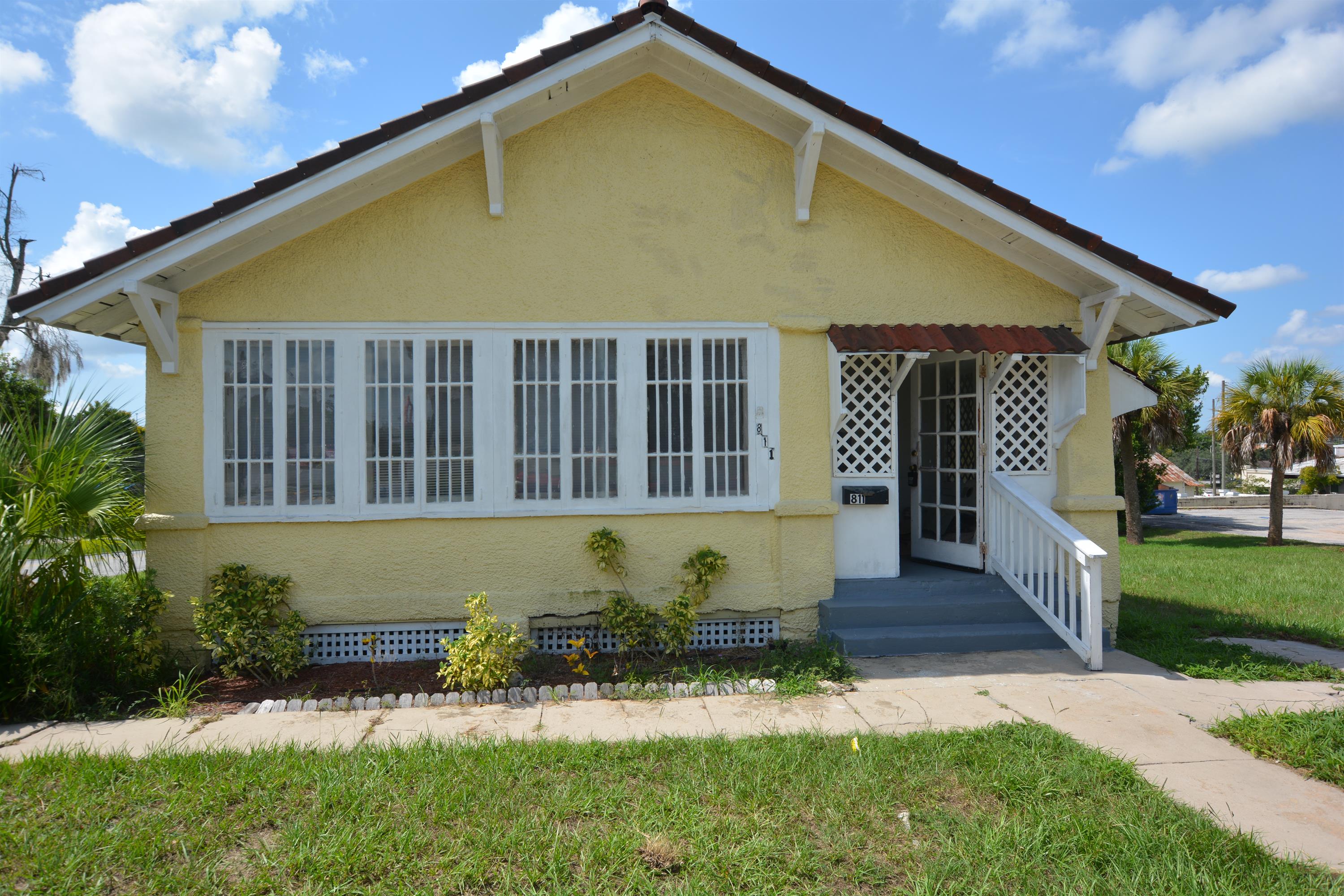 811 East Main Street